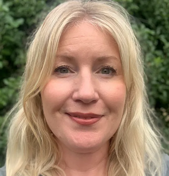 Portrait of Wolsey Hall Oxford SPM, Suzanne Parry