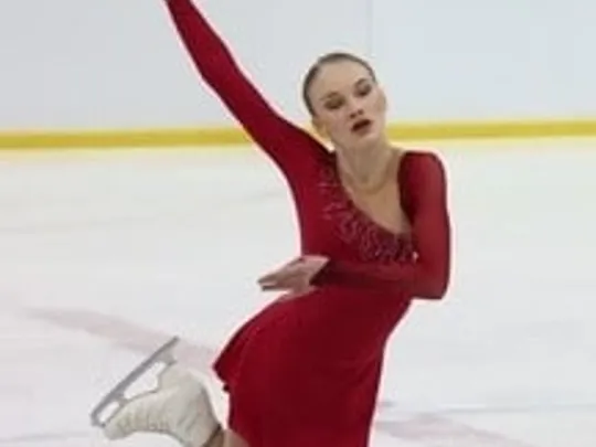 Wolsey Hall Oxford student, Phebe, dancing on ice.