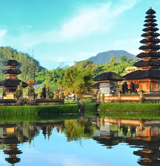 A landscape view of an Indonesian temple.